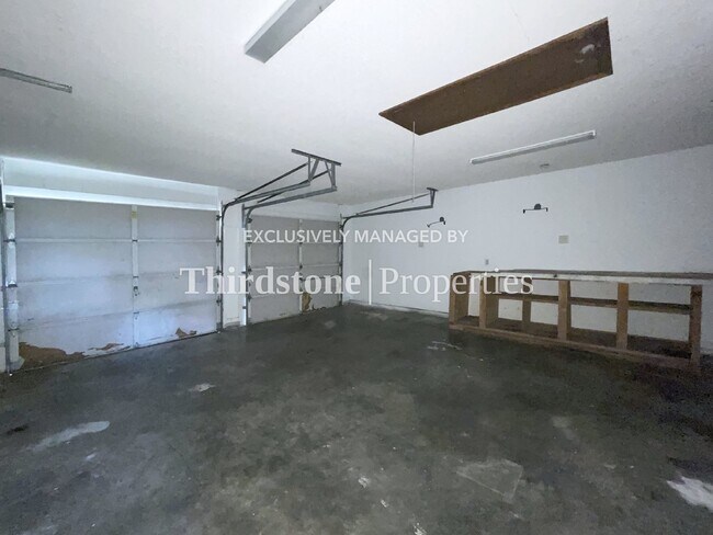 Building Photo - 139 Cherry Point Dr
