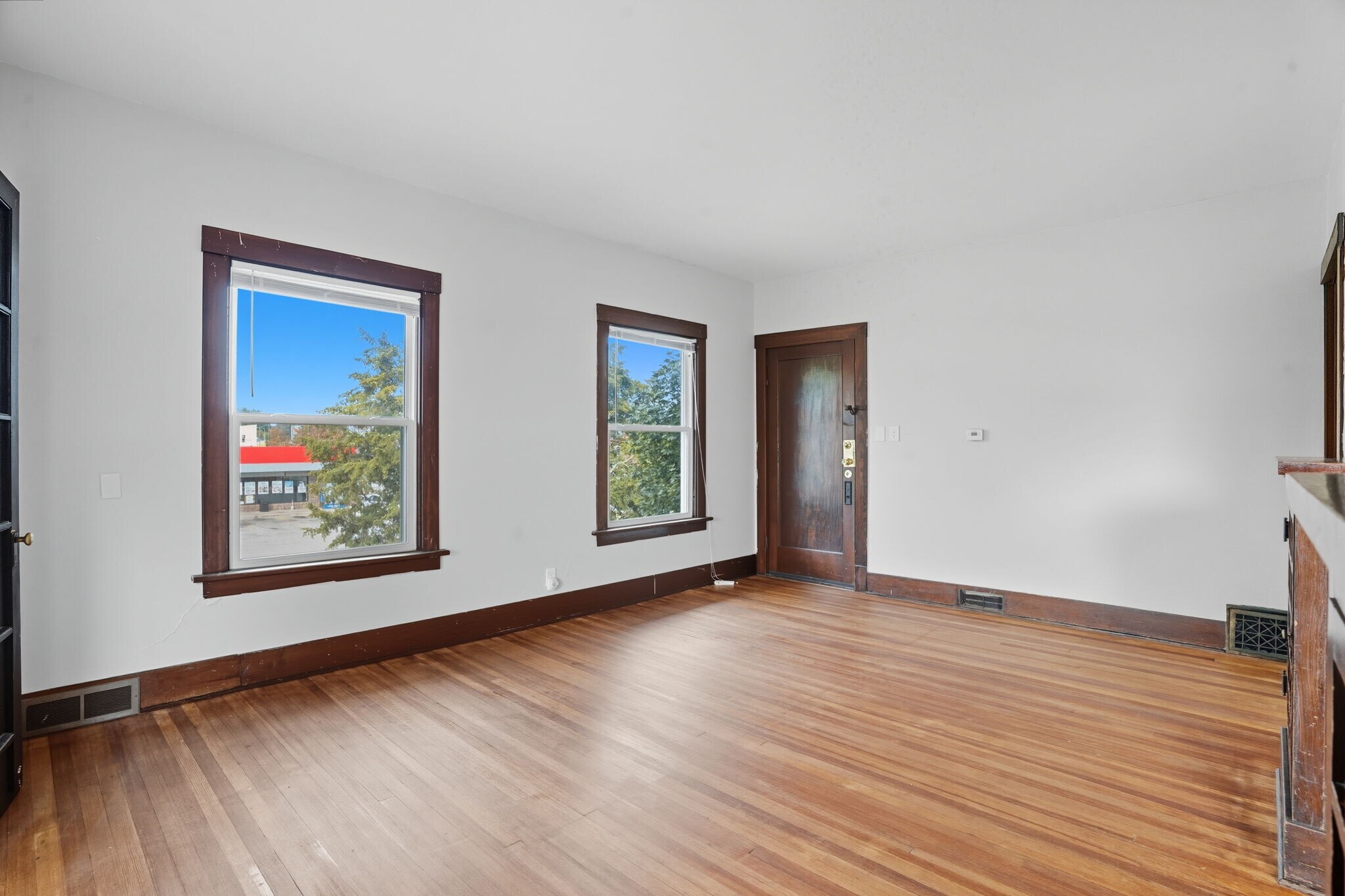 Building Photo - 1719 N Marquette St