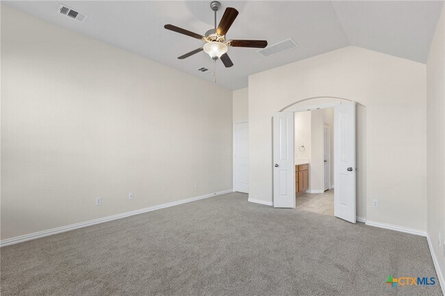 Building Photo - 1025 Arvada Dr