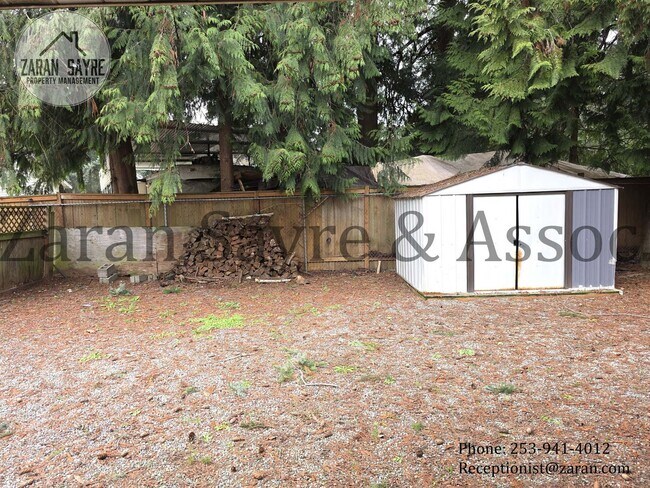 Building Photo - 33039-33041 22nd Pl S