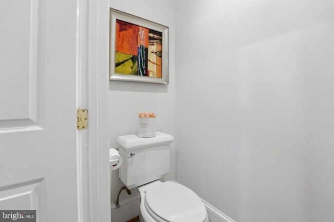 Building Photo - 56 Adams St NW