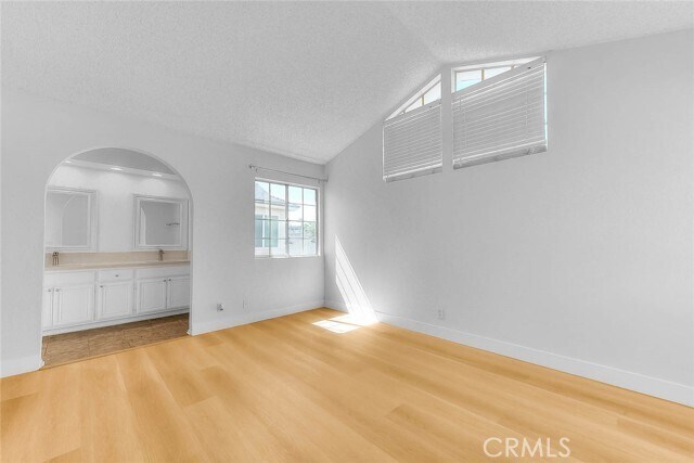 Building Photo - 3640 Honeyglen Way