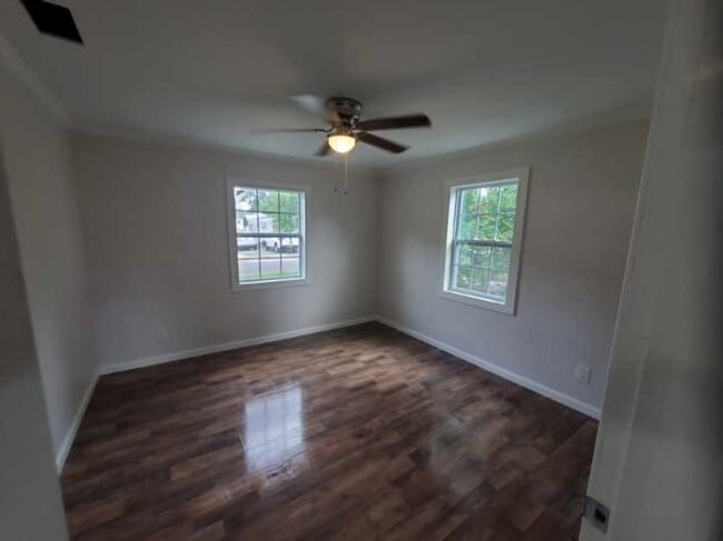 Building Photo - 353 Bayou Rd