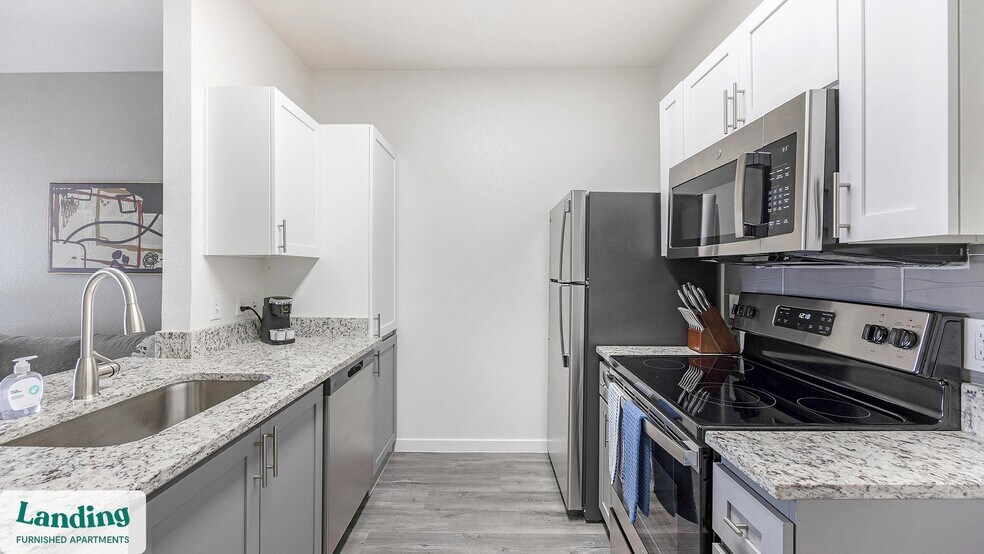 Building Photo - 1811 E Apache Blvd