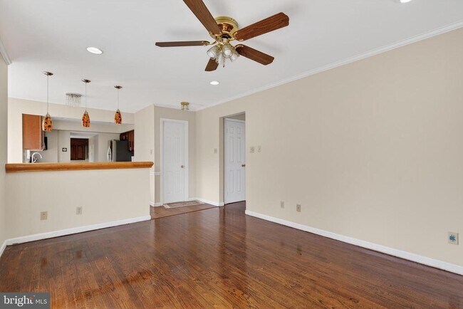 Building Photo - 20040 Bobwhite Ln