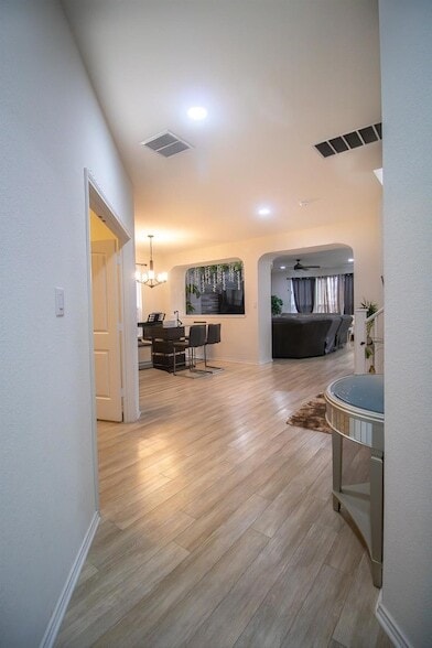 Building Photo - 2105 Ebony Dove St