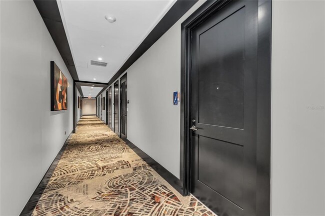 Building Photo - 275 1st Ave S