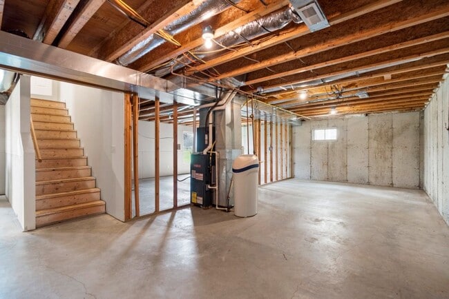 Building Photo - 124/130 Comanche Lane