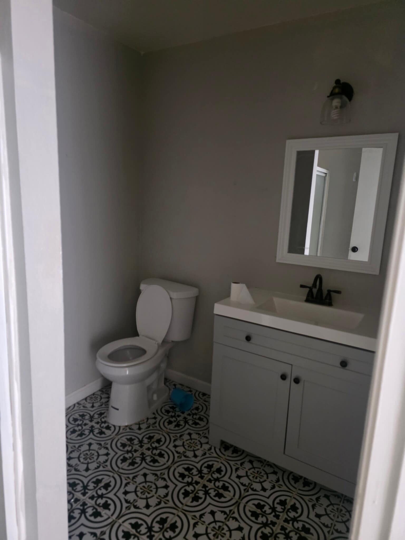 Building Photo - 13865 Julian Dr