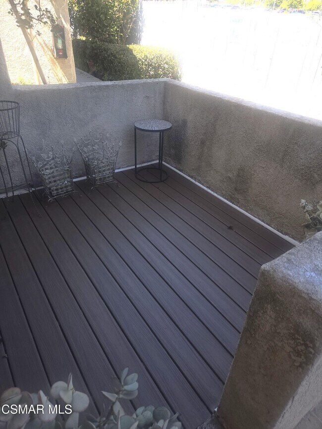 Building Photo - 13901 Olive View Ln