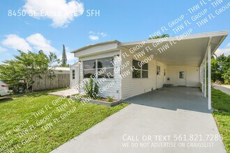 Building Photo - 8450 SE Eagle Ave