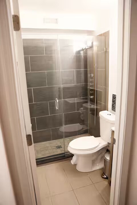2nd bathroom - 1532 2nd St SW