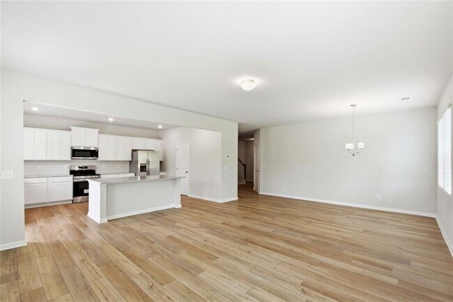 Building Photo - 54 Umber Ln