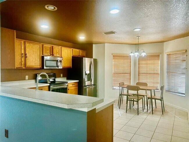 Building Photo - 5155 SW 39th St