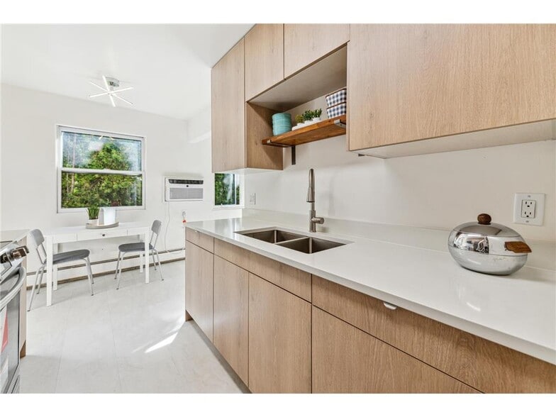 Building Photo - 1540 Ashland Ave