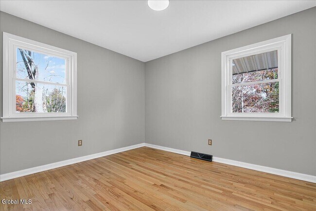 Building Photo - 12 Kristan Dr