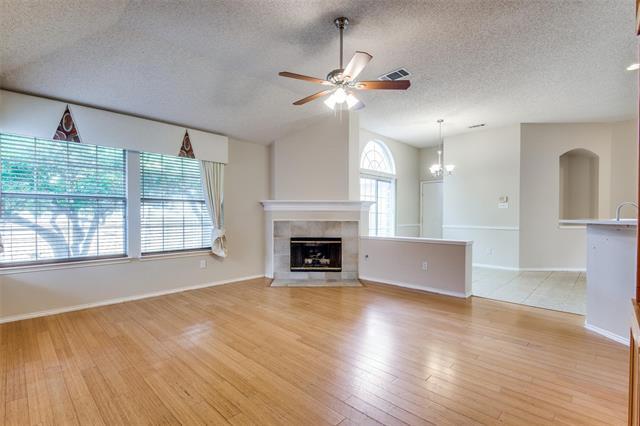 Building Photo - 10608 Robincreek Ln