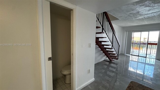 Building Photo - 5530 W 26th Ct