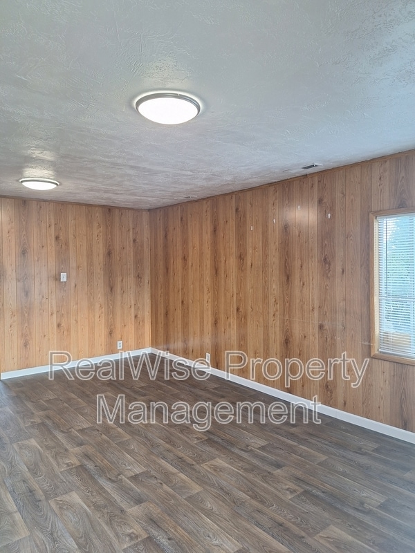 Building Photo - 280 A St