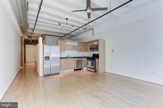 Building Photo - 1401 Church St NW