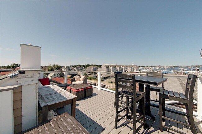 Building Photo - 9 Waites Wharf