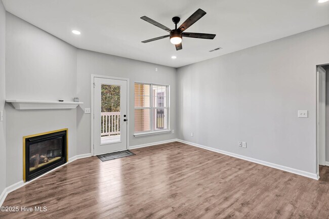 Building Photo - 4519 Sagedale Dr