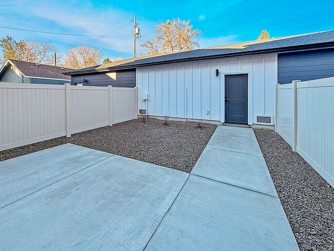Building Photo - Brand-New East End Boise Home w/ Garage, Yard & Luxury Finishes | 5 Mins to Downtown | Near Footh...