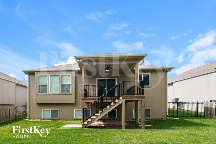Building Photo - 1128 Blackpool Dr