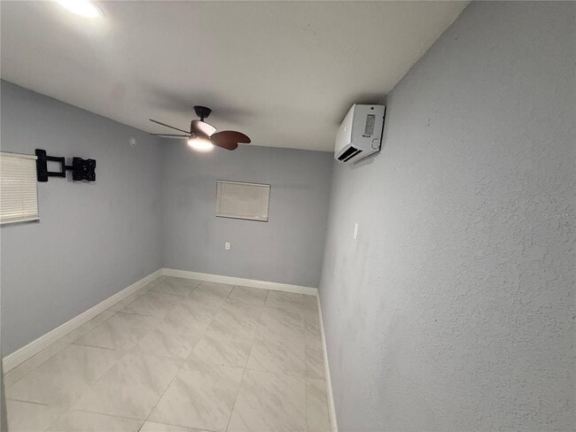 Building Photo - 8204 Dahlia Ave