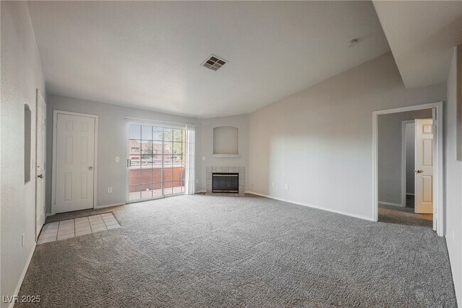Building Photo - 4730 E Craig Rd