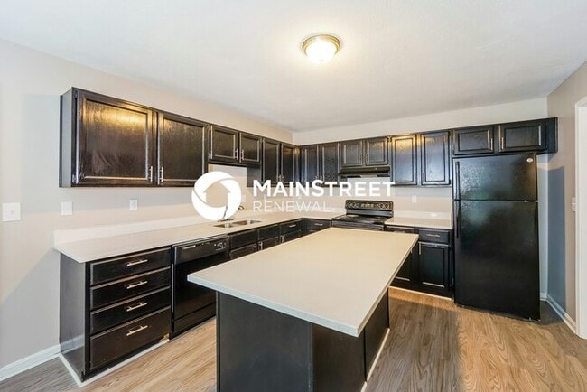 Building Photo - 3 Bedroom Pet-Friendly Home in Louisville,...