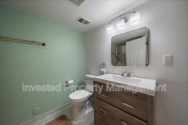 Building Photo - 7291 Palisade Dr