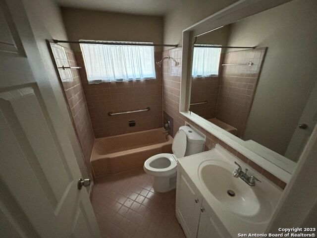 Building Photo - 167 Ave Del Rey