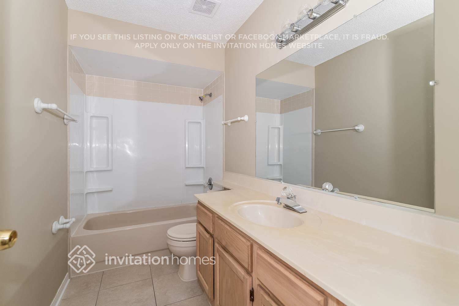 Building Photo - 7842 Mactavish Way S