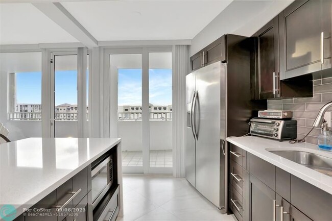 Building Photo - 1340 S Ocean Blvd