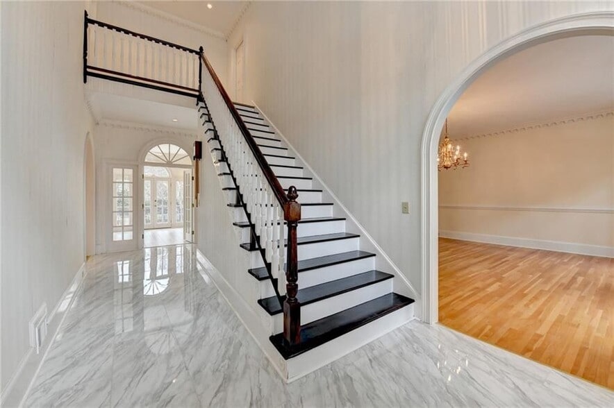 Building Photo - 1000 Grayson Pkwy