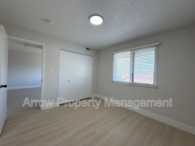 Building Photo - 539 N 24th St