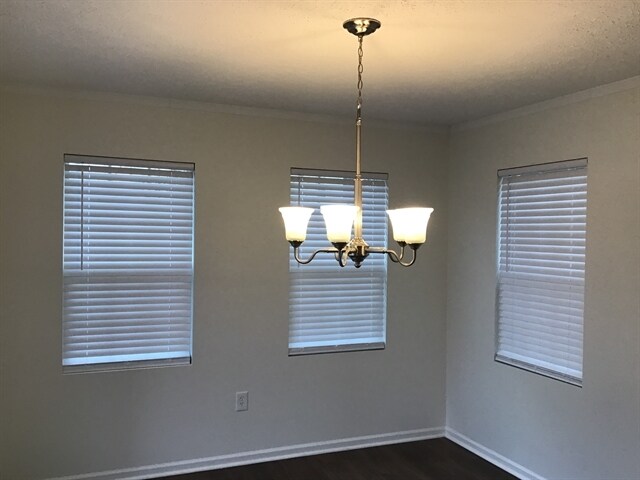 Building Photo - 280 Coyote Dr