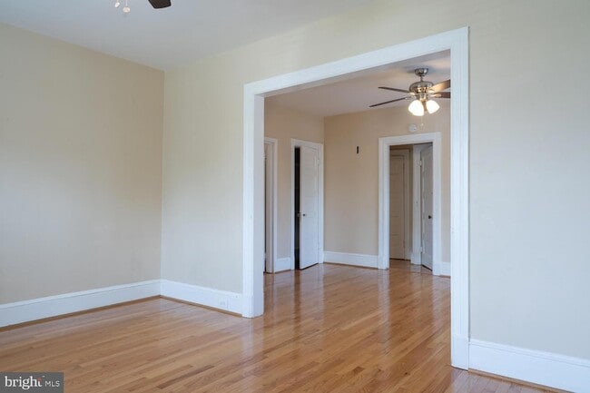 Building Photo - 804 20th St S