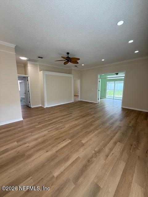 Building Photo - 256 Kingston Dr
