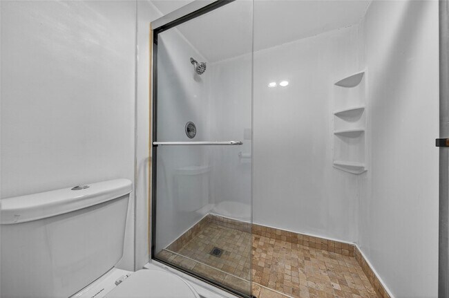 Building Photo - 7300 NW 17th St