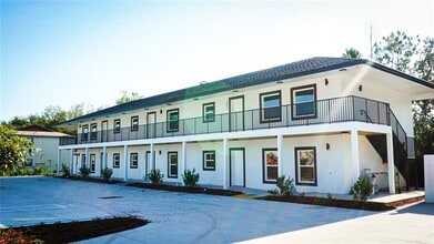 Building Photo - 2201 CONWAY Dr