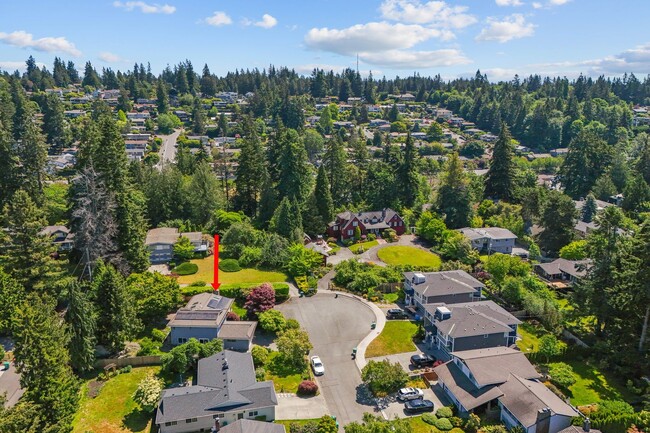 Building Photo - Beautiful 4 Bedroom Home in Richmond