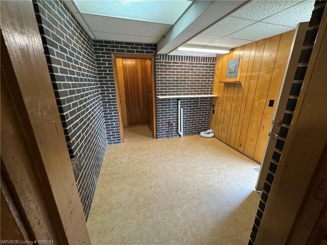 Building Photo - 600 Paw Paw Rd