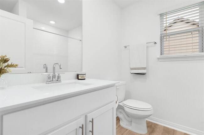 Building Photo - 2524 Ophelia Levi Ln