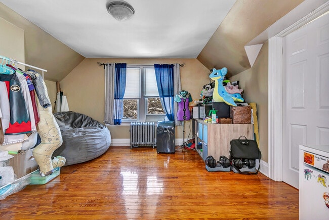 Building Photo - 68 Sheldon Terrace