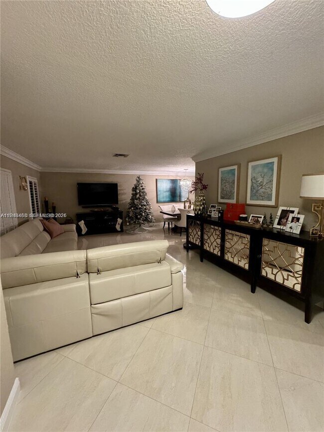 Building Photo - 15101 Garvock Pl