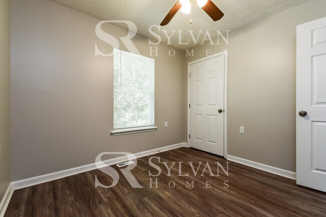 Building Photo - Coming HOME never felt so good!