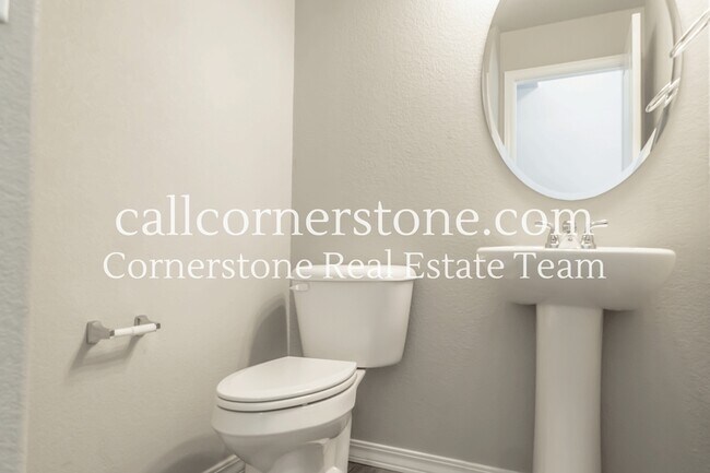 Building Photo - 4215 Samaritan Lp