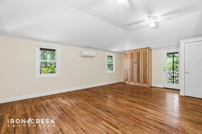 Building Photo - 3 Garden Terrace